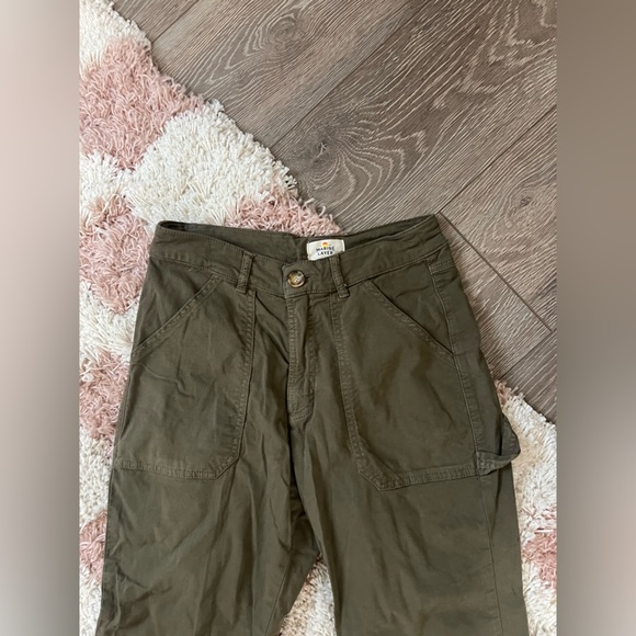 Marine Layer Olive Cargo Pants - Picture 3 of 7